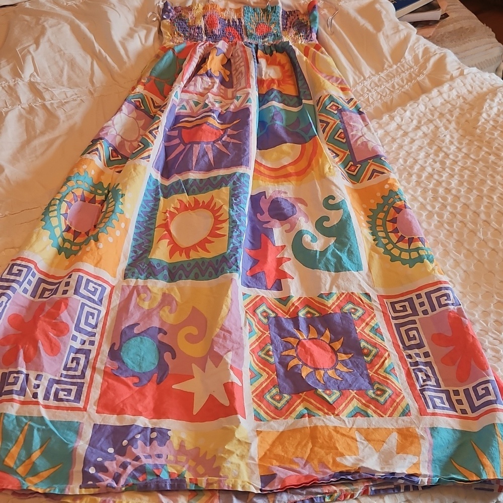 Colorful Geometric Patterned Dress Small - Picture 4 of 4